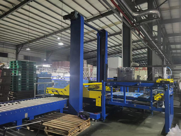 紙箱龍門架碼垛機